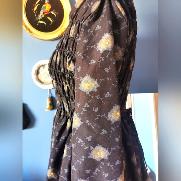 Smock dress - Picture 3 of 15